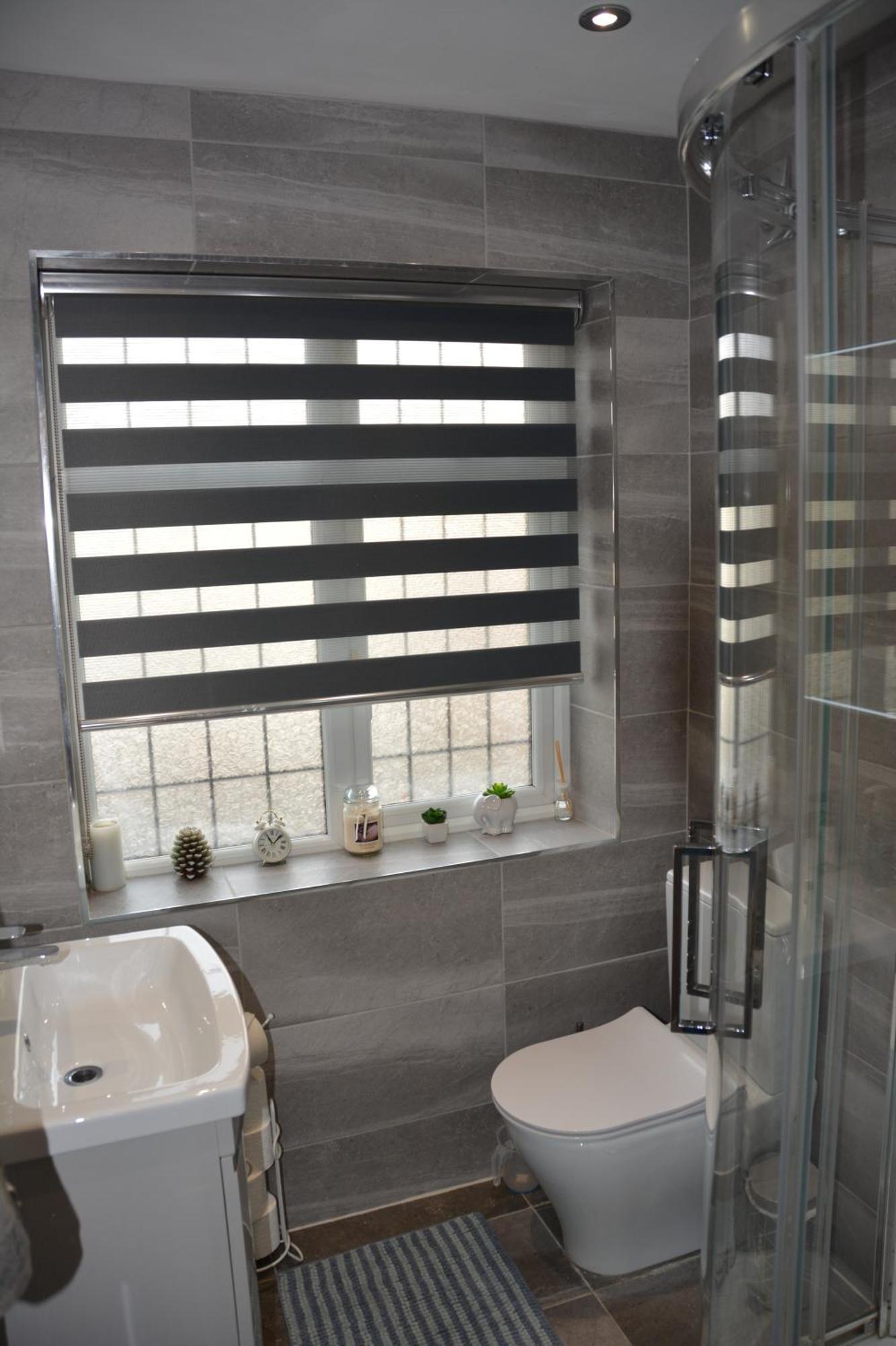 Cozy, Modern, Spacious 4 Bedroom House In London Romford Bagian luar foto